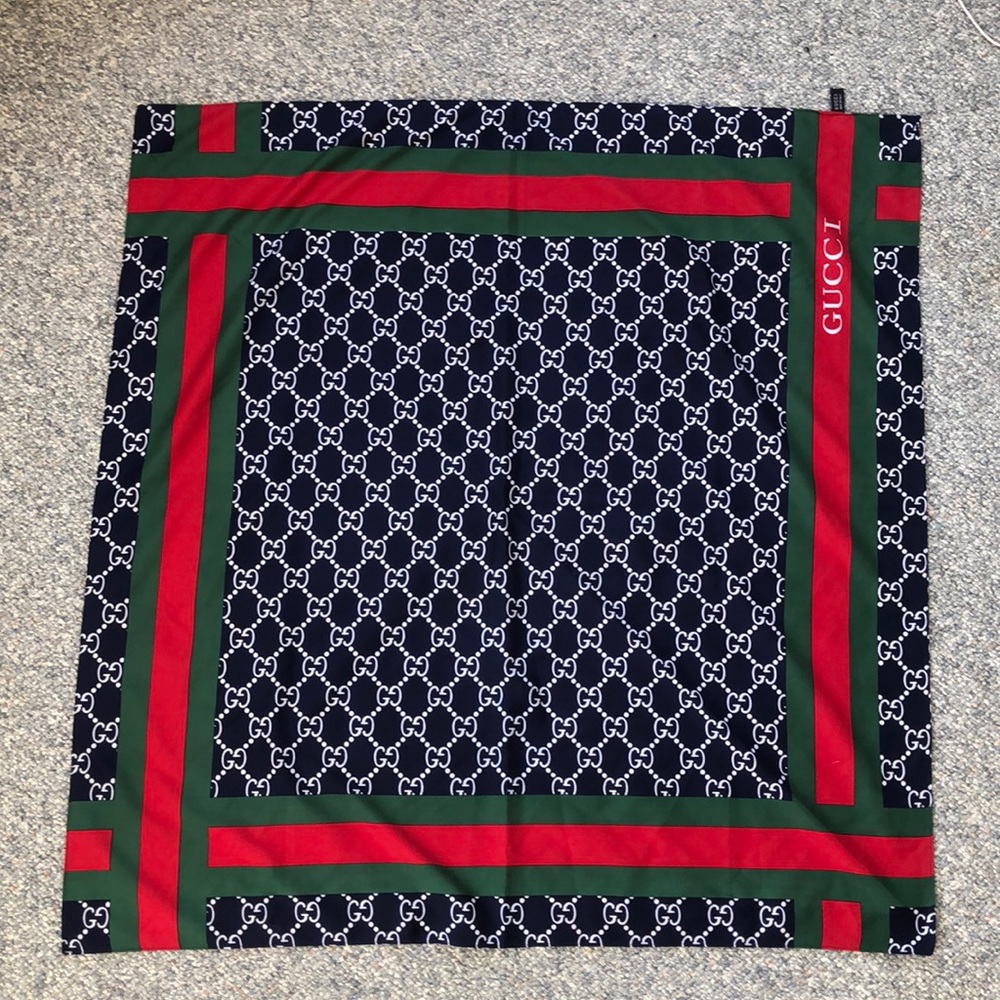 GUCCI Silk Scarf